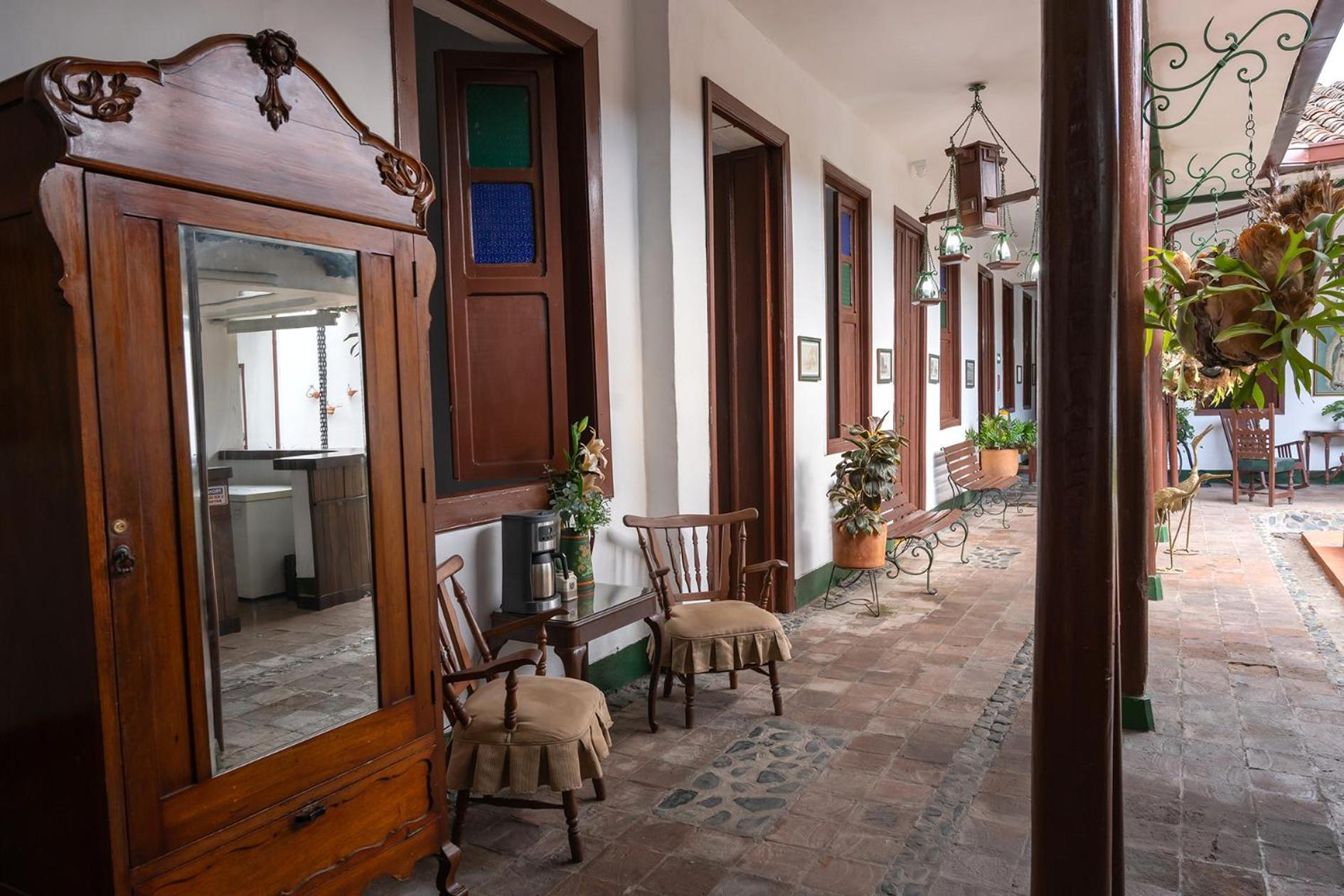 Hotel Casa Antigua Buga Dış mekan fotoğraf